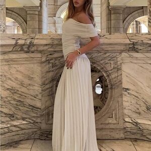 Elegant Off-Shoulder Cream Maxi Dress